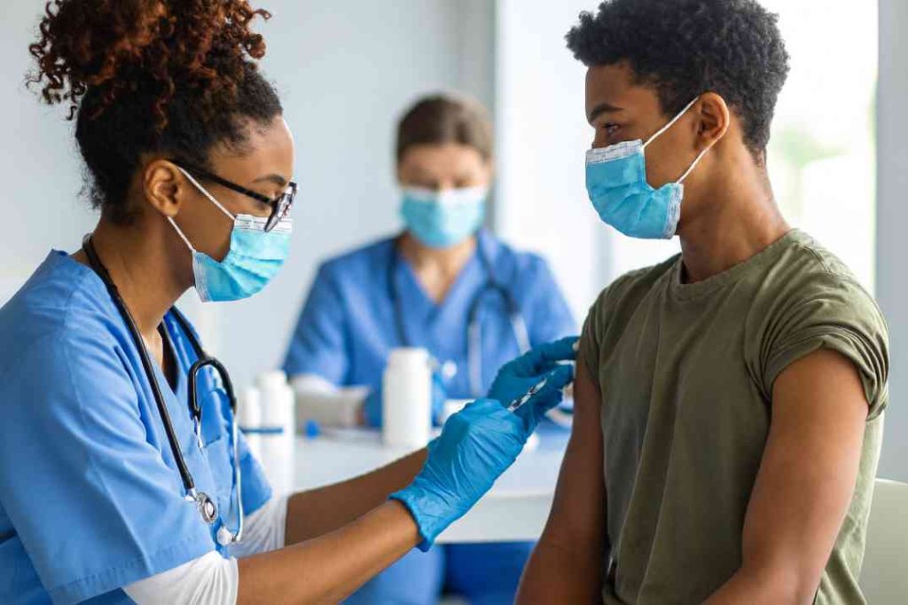 Natural Laws and Patient Risk: Examining the Proposed Changes to Adolescent Meningococcal Vaccination Policy fyh.news