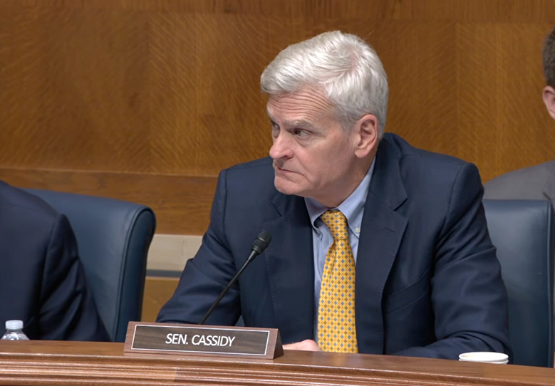 Senate HELP Committee advances bipartisan health care bills on insulin, biosimilars, rural care and price transparency.